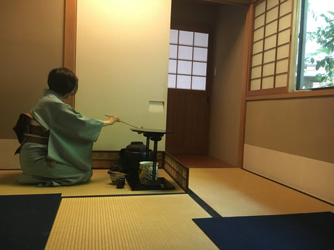 Japanese tea ceremony experience - d:matcha Kyoto